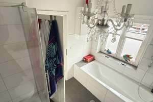 Roter Klinker - White Living: Designer-Maisonette mit Haus-Charakter – Die vollständige Adresse der Immobilie erhältst du vom Anbieter., 47179 Wehofen, Duisburg – Vorschaubild 2