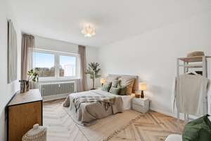 Einfach einziehen - renovierte 3-Zimmer-Wohnung mit Balkon am Heidbergsee *PROVISIONSREI*