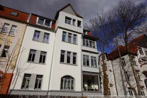 Dreiraumwohnung mit Wohnküche und Loggia als Erstbezug in Erfurt - Süd