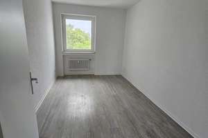 ***WBS notwendig*** Helle 3-Raum-Wohnungim 7. Stock mit Balkon in Iserlohn, Bieler Straße – Bieler Straße 81, 58638 Iserlohn-Mitte, Iserlohn – Vorschaubild 2