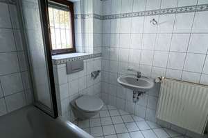 Schnäppchen mit viel Potenzial  - Frisch renoviert & bezugsfertig - PROVISIONSFREI! – Wildbachstr. 4, 84036 Schönbrunn, Landshut – Vorschaubild 15