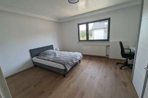 Ein Zimmer verfügbar: Damen-WG in einem renovierten Familienhaus mit vielen Extras – Die vollständige Adresse der Immobilie erhältst du vom Anbieter., 76187 Nordweststadt, Karlsruhe – Vorschaubild 1