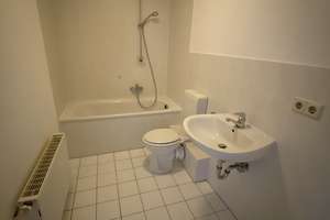 Gemütliche 2 Raum Wohnung mit Wintergarten und Terrasse – Am Weizland 5, 4886 Beilrode – Vorschaubild 5