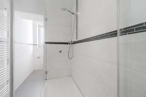 111 m² zum Wohlfühlen – Sanierte 4-Zimmer-Wohnung in begehrter Lage von Pempelfort – 40477 Pempelfort, Düsseldorf – Vorschaubild 15