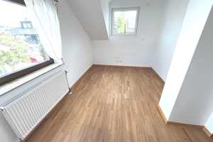 Doppelhaushälfte mit Einliegerwohnung  – Böblingen (Kreis) – Vorschaubild 8