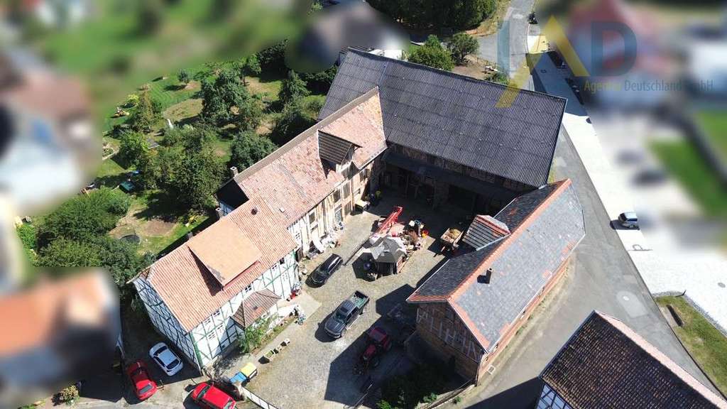 Immobilie in Fritzlar - Einzigartiger Dreiseitenhof in Fritzlar Haddamar: Ihr Traum-Pferdehof oder Bauernhof wartet! - Bild 4