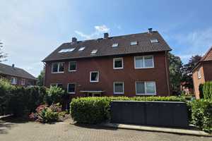 Sanierte 2-Zimmer-Wohnung mit Balkon und Stellplatz bei Hamburg – Teichstraße 13, 21465 Herzogtum Lauenburg (Kreis) – Vorschaubild 1