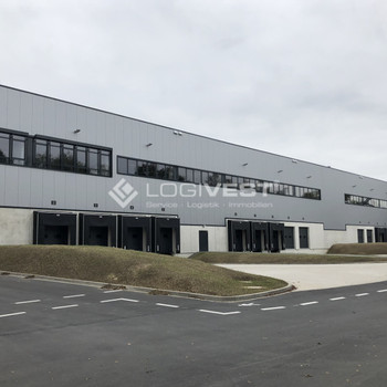 7.000 - 15.000 m² Logistikfläche / 14 Rampen