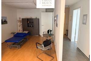 Praxis/Wohnung, EG, barrierefrei, EBK, 2 Bäder, Dusche, Carport, 90482 Nürnberg-Laufamholz – Die vollständige Adresse der Immobilie erhältst du vom Anbieter., 90482 Laufamholz, Nürnberg – Vorschaubild 3