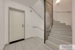 Penthouse zum Kauf in Benrath - Rayak Immobilien, Ihr Makler für Düsseldorf – Die vollständige Adresse der Immobilie erhältst du vom Anbieter., 40593 Benrath, Düsseldorf – Vorschaubild 5