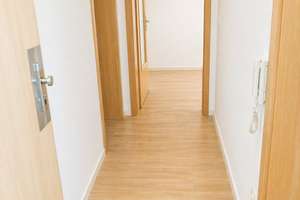 Zentral gelegene 2-Zimmer-Wohnung mit praktischem Schnitt – Die vollständige Adresse der Immobilie erhältst du vom Anbieter., 47169 Marxloh, Duisburg – Vorschaubild 3