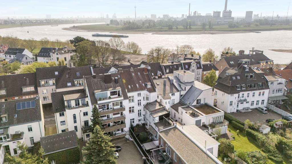FREIES APARTMENT IN TRAUMHAFTER RHEINNÄHE