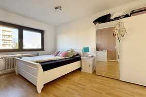 Aussichtsreiche 2-Zimmer Wohnung mit Balkon und Tiefgaragenplatz in Scharnhausen – Esslingen (Kreis) – Vorschaubild 12
