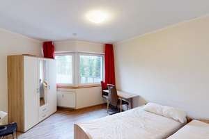 Möbliertes WG-Zimmer in zentraler Lage für Studenten und Azubis *Frauen-WG*