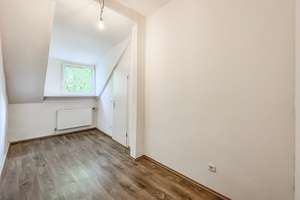3,5 Zimmer – vollständig renoviert – zentrale Lage – Garten – Bewohnerparkausweis – Freisenstraße 21, 44649 Wanne, Herne – Vorschaubild 5