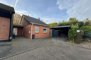 Ankommen & wohlfühlen – „Tiny-Bungalow“ – in exklusiver Ruhelage – Die vollständige Adresse der Immobilie erhältst du vom Anbieter., 22844 Norderstedt – Vorschaubild 1