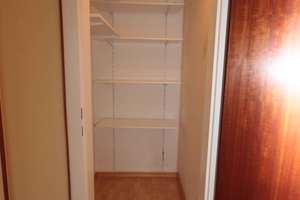 Modernisiertes Apartment in Düsseldorf: Zwei Zimmer mit Balkon – Die vollständige Adresse der Immobilie erhältst du vom Anbieter., 40627 Unterbach, Düsseldorf – Vorschaubild 19