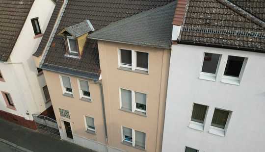 Bild von Lukrative Kapitalanlage mit Pelletheizung  - Mehrfamilienhaus mit Gartenidylle im schönen OF-Bürgel