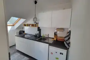 Möblierte 2-Zimmer-Wohnung in Köln-Bayenthal, 1050€ warm, saniert – Hebbelstr. 46, 50968 Köln – Vorschaubild 3