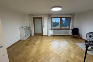 *Familienglück in Planegg**Reiheneckhaus von privat** – Richard-Strauss-Straße xx, 82152 München (Kreis) – Vorschaubild 4