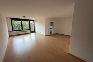Ruhige, lichtdurchflutete, sehr gut angebundene 3-Zimmer-Wohnung in Krefeld-Cracau