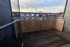 Helle 4-Raum-Dachgeschosswohnung mit EBK und Balkon – Duisburg – Vorschaubild 6