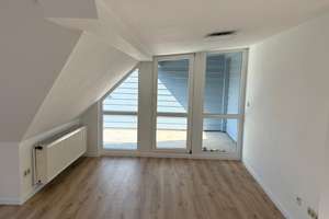 Charmante lichtdurchflutete 3-Zimmer Dachgeschosswohnung in Berlin-Tempelhof – Blumenthalstr. 5, 12103 Tempelhof, Berlin – Vorschaubild 10