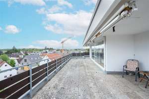 Penthouse mit großer Dachterrasse & Traumblick über Augsburg-Kriegshaber – Die vollständige Adresse der Immobilie erhältst du vom Anbieter., 86156 Kriegshaber, Augsburg – Vorschaubild 39
