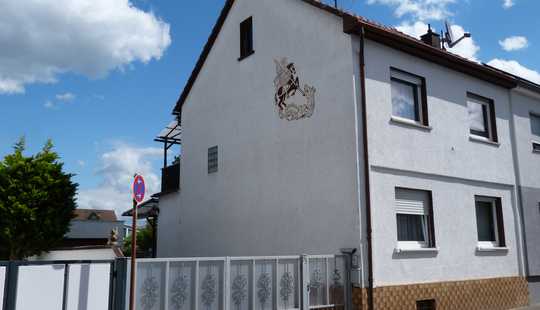 Bild von Doppelhaushälfte mit großem Garten in Walldorf