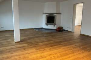 Helle, geräumige Dachgeschosswohnung in zentraler Lage – Bahnhofstraße, Aachen – zu vermieten – Bahnhofstraße 29, 52064 Marschiertor, Aachen – Vorschaubild 3