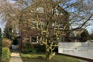 Do - Neuasseln - gemütliche DG Wohnung - 3 Zi. - EBK