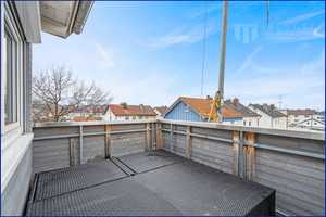 Horizontal geteilte Haushälfte mit großzügigem Garten und Garagenstellplatz – Bodenseekreis – Vorschaubild 18