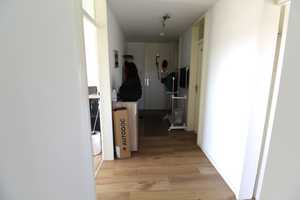 Helle Wohnung mit Aufzug und Panoramaausblick – Dessauerstr. 65, 70327 Stuttgart – Vorschaubild 6