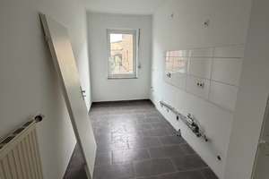 Erdgeschoss Wohnung mit Gartenanteil praktisch, ruhig, einziehen und wohlfühlen – Spessartstraße 28, 47137 Mittelmeiderich, Duisburg – Vorschaubild 7