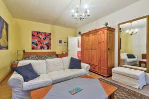 ***bezugsfreie Einzimmer- Altbauwohnung im beliebten Schöneberg*** – Berlin – Vorschaubild 3
