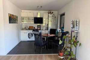 Möbilierte 2 Zimmer Wohnung in Unterbach!Sonnenbalkon! Aufzug! TG-Stellplatz! Naturerholungsgebiet! – Rathelbeckstraße 337, 40627 Unterbach, Düsseldorf – Vorschaubild 6
