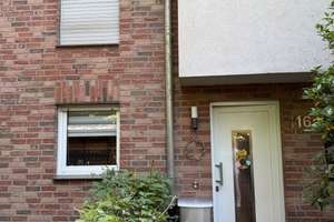 Schöne Doppelhaushälfte in Krefeld Bockum