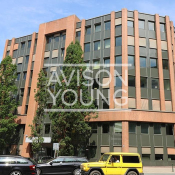 Repräsentatives Bürogebäude in zentraler Innenstadtlage von Düsseldorf
