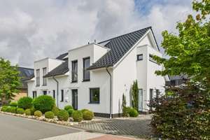 Außergewöhnliches Haus / Wohnung über 2 Etagen in ruhiger Lage von Metjendorf-/Oldenburg, KFW 70-Mod – Die vollständige Adresse der Immobilie erhältst du vom Anbieter., 26215 Wiefelstede – Vorschaubild 1