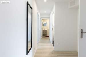 Provi frei 3 Zimmer - Wohnung mit Balkon