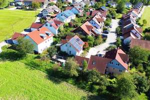Einfamilienhaus in ruhiger Sackgassenlage, PV-Anlage, Doppelgarage & Wintergarten in Isen – Die vollständige Adresse der Immobilie erhältst du vom Anbieter., 84424 Isen – Vorschaubild 16