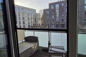 Helle, hoch- und neuwertige 3-ZKB-WHG (Baujahr 2019), Balkon, Tiefgarage in Hamburg Farmsen-Berne – Die vollständige Adresse der Immobilie erhältst du vom Anbieter., 22159 Farmsen-Berne, Hamburg – Vorschaubild 2