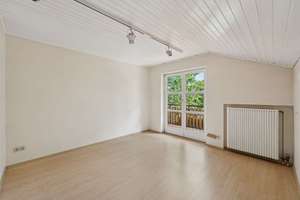 Großzügiges EFH auf 780 m² mit Wintergarten, Kamin und 7 Zimmern – ideal für Familien – Die vollständige Adresse der Immobilie erhältst du vom Anbieter., 90617 Puschendorf – Vorschaubild 5