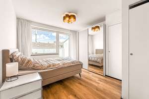 Exklusiv möblierte Dachterrassenwohnung in zentraler Lage mit komfortablem Aufzugszugang – Worringer Straße 64, 40211 Stadtmitte, Düsseldorf – Vorschaubild 4