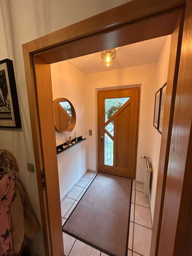 Immobilie in Wörth - Gepflegtes Reihenhaus mit 4 Zimmern in Wörth/Hörlkofen - Bild 1