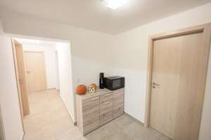 Top-modernisiertes Einfamilienhaus (RH) mit Einliegerwohnung in schöner Coburger Stadtlage – Die vollständige Adresse der Immobilie erhältst du vom Anbieter., 96450 Mitte, Coburg – Vorschaubild 10