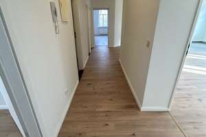 NEU | 4-Zimmerwohnung mit zwei Balkone am S-Bhf. Adlershof – Altheider Straße 31, 12489 Adlershof, Berlin – Vorschaubild 2