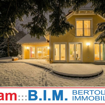 Super ruhige, sonnige Bestlage Nähe Schulcampus + Zentrum | 3 Schlafräume im EG + 2 im OG