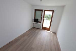 6-FAMILIENHAUS STUTTGART-MÖHRINGEN MIT PENTHOUSE-WOHNUNGEN UND GARAGEN – Die vollständige Adresse der Immobilie erhältst du vom Anbieter., 70567 Möhringen-Ost, Stuttgart – Vorschaubild 10