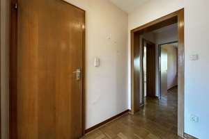 Bezugsfreie 2-Zimmer-Wohnung in gepflegtem Dreiparteienhaus: Wohnen oder Vermieten in LEV-Wiesdorf! – Friedensstraße 37, 51373 Wiesdorf, Leverkusen – Vorschaubild 13